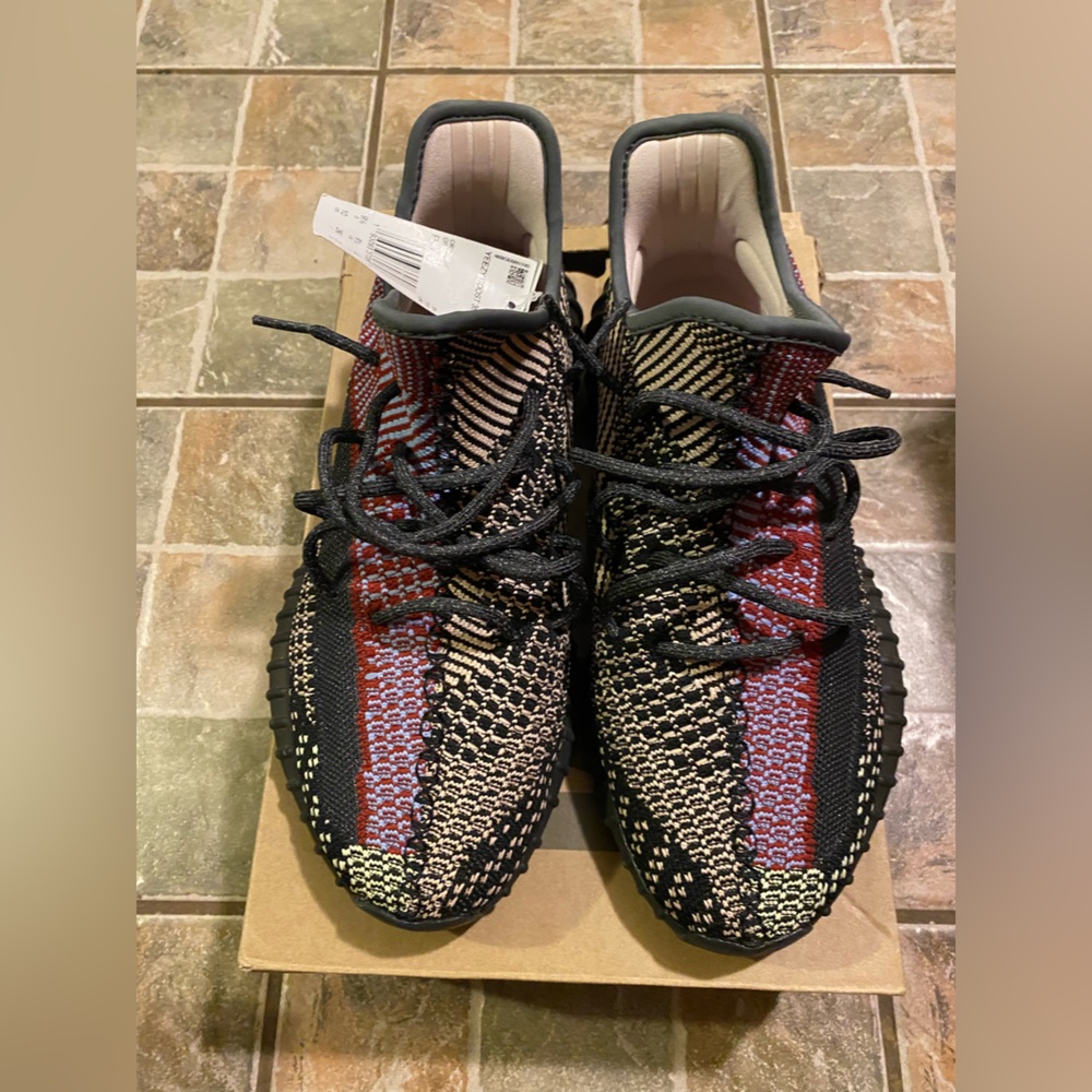 ADIDAS YEEZY BOOST 350 V2 ‘YECHEIL’